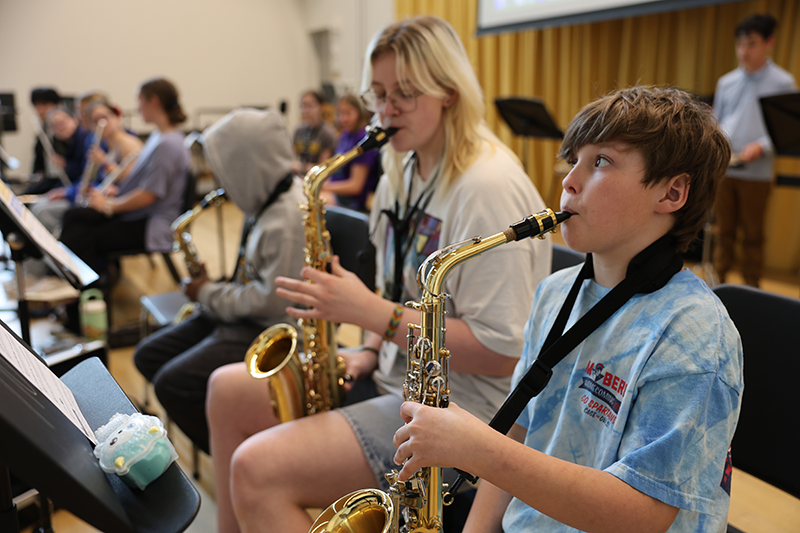 saxophonists practice